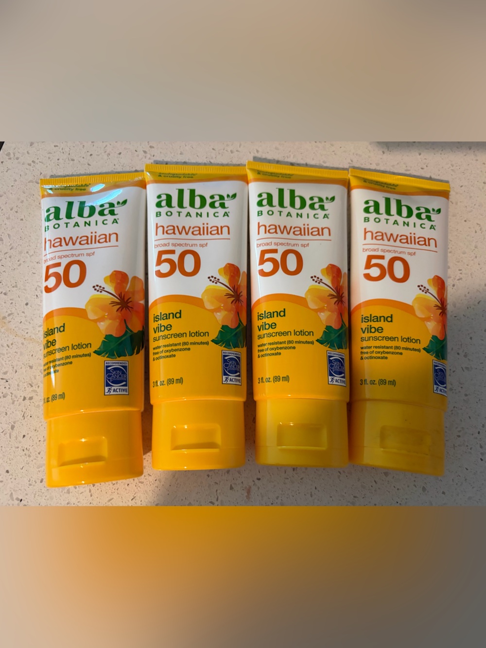 Alba Botanica Hawaiian SPF 50 Island Vibe Sunscreen Lotion - Yellow